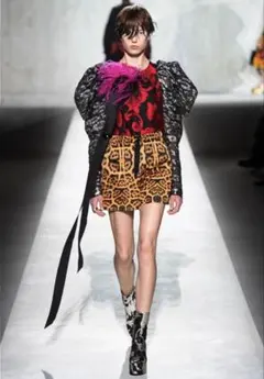 dries van noten 2020ssコレクション ランウェイ　ブラウスのサムネイル
