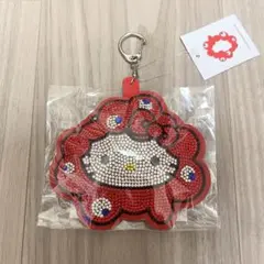 【新品】ミャクミャクなりきりキラキラレザーキーホルダー ハローキティ