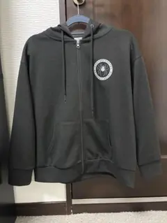 HUNTER×HUNTER しまむら　パーカー