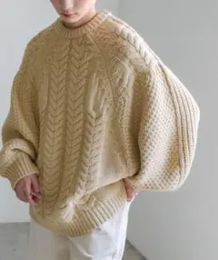 ヘリンボーンドルマンオーバーニット