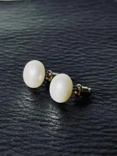 新品　淡水パール　真珠 ピアス(両耳用) キャッチ付き　シルバー　約11mm