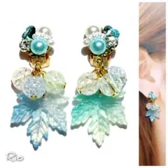 スカイブルー ハート クリスタル 椛 ビジュー♥イヤリング【No.142】