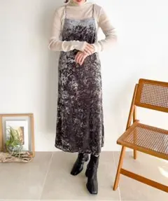 ローリーズファーム　ベロアキャミワンピース　グレー