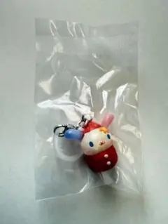 サンリオキャラクターズ　いちごめじるしアクセサリー　ウサハナ