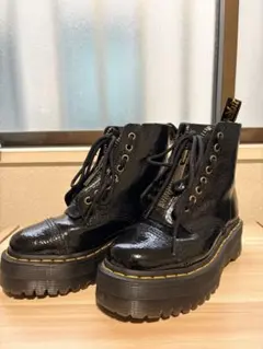超美品】Dr. Martens GAYA チェルシーブーツ 23cm マーチン - メルカリ