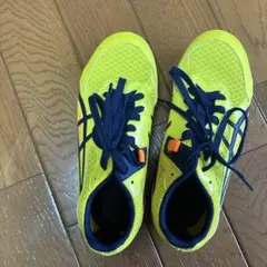 値下げしました！アシックス スパイクシューズ イエロー/ネイビー23センチ