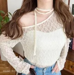 アイボリー レース オフショルダー トップス