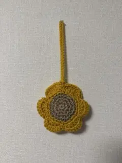 かぎ編みお花ホルダー