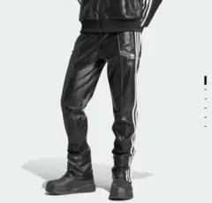2025年最新】adidas レザー パンツの人気アイテム - メルカリ
