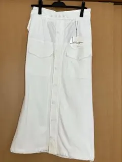 lasudactive ロングスカート　白