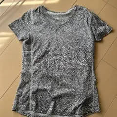 Nike DRI-FIT ランニングトップス