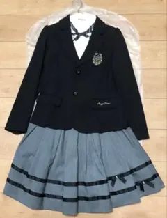 メゾピアノ フォーマルジャケットとスカート　160