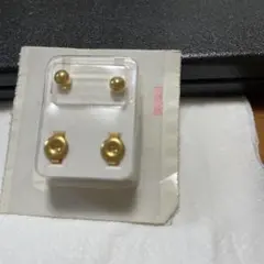 ゴールドボール型ピアス 両耳用1セット