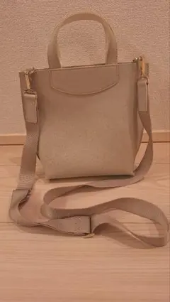 新品未使用　タグ　アニエスべー　2way　バイカラー　ショルダーバッグ　レザー