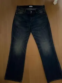 IO着用VALLAD BLUE AUTHENTIC FLARE DENIMのサムネイル