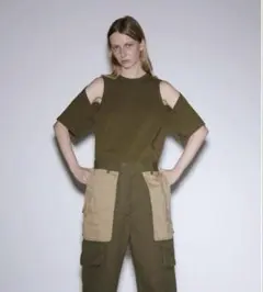 comakkii様専用　inscrire アンスクリア カットアウトTシャツ