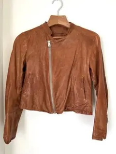 トゥモローランド　マカフィー　ラムレザーノーカラージャケット