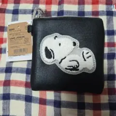 スヌーピー刺繍ポーチ 黒 カラビナ付き