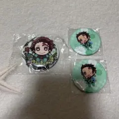 鬼滅の刃　竈門炭治郎　ばんちょうこう缶バッジ　パジャキャラ