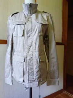 バーバリーBURBERRYBLACKLABELミリタリージャケット Mサイズのサムネイル