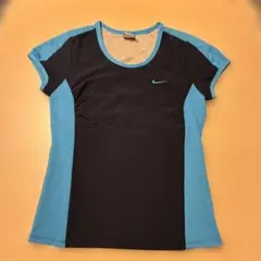 NIKEナイキ　レディースLサイズ 半袖　トップス　スポーツウェア　ネイビー
