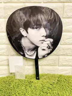 完売 BTS ARIRANG うちわ JIN イメージピケット ジン