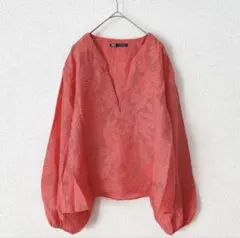 ZARAザラ 長袖カットソーブラウス スキッパー 赤オレンジ系 M 花柄刺繍風