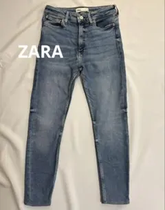 ZARA スキニーデニムパンツ ライトブルーのサムネイル