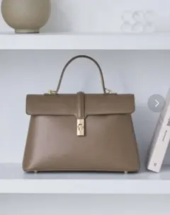 VIS ひねり金具ワンハンドルバッグ　ベージュ