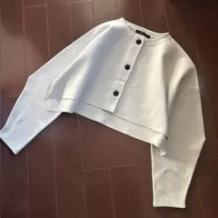 未着用！CYNICALシニカルアイボリーベージュカーディガン