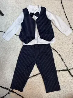 【美品】男の子 フォーマル スーツ 4点セット 90cmネイビー ストライプ