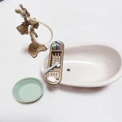 Item thumbnail for item 0780ece2-9fef-4005-991f-0999e5c7214e