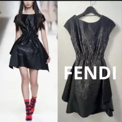 FENDI ブラック刺繍ノースリーブワンピースのサムネイル