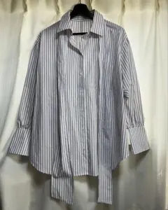 未使用　ボウタイストライプ長袖シャツ　ギャザー ブラウス　シャツ