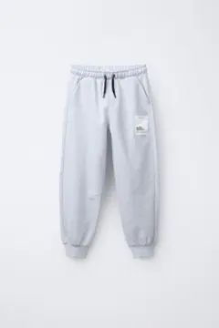 【新品・タグ付き】ZARA ライトグレー ラベルジョガーパンツ 11-12
