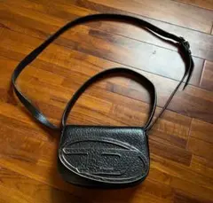 ☆値下げ！☆【極美品】DIESEL カウレザーショルダーバッグ元値7万円超！希少