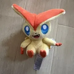 ビクティニ ポケモンfit ぬいぐるみ