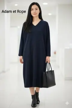 美品 ADAM ET ROPE Vネックストレッチワンピース