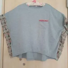 チチカカ 半袖Tシャツ グレー 花柄切替 ポケット付きのサムネイル