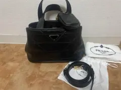 PRADA ブラック キルティング トートバッグ