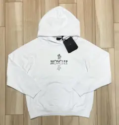 モンクレール　プリント　ロゴ　パーカー　メンズ　ホワイト　M 2P45 2025年最新】MONCLER 柄・デザイン：プリント(ロゴなど) メンズ