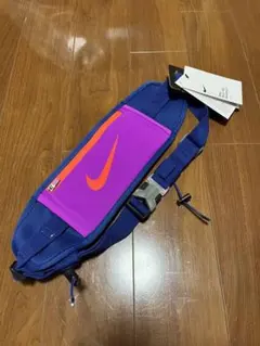 【タグ付き】NIKE Race Day Waistpack ボディバッグのサムネイル