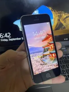 iPhone 5S シルバー 本体