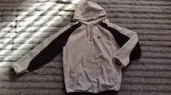 Item thumbnail for item 275d0e4f-740f-4a61-9dd1-9aa60e9f16e5