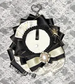 ち*ぃ様 痛ロゼット　黒　柄リボン　ゴールド　コンパクト