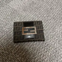 しょちゃん様専用FENDI ズッカ柄 二つ折り財布 FFロゴ - メルカリ