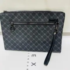 【新品】ブラック ロゴパターン クラッチバッグ　メンズバック　結婚式