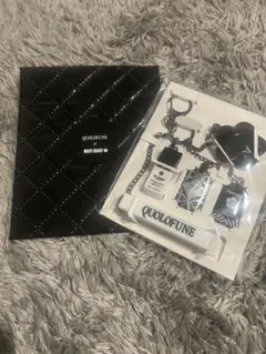 【新品未開封】マリークワント黒船チャーム限定品