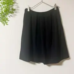 クチュールブローチ フレアスカート 黒 膝丈 38 ワールド 裏地付き