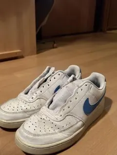 Nike ホワイト/ブルー スニーカー
